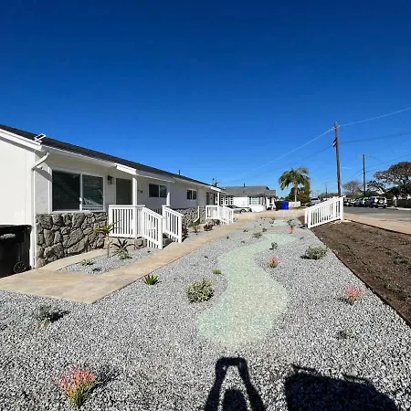 1 Bed 1 Bath Big Private Back Yard Location Villa